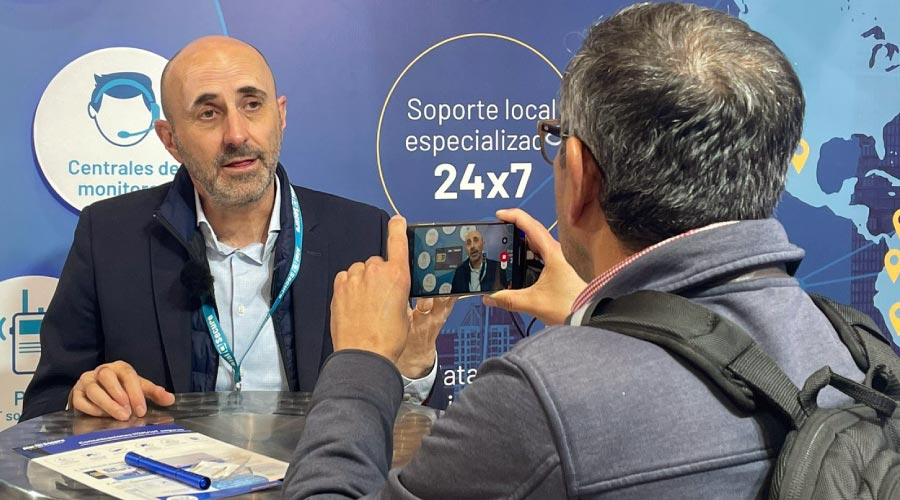 Alai Secure - Carlos Valenciano en Feria Internacional ESS+ 2023